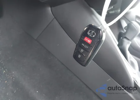 2025 Toyota Corolla Le z USA, uszkodzony, nr VIN 5YFB4MDE1SP343502